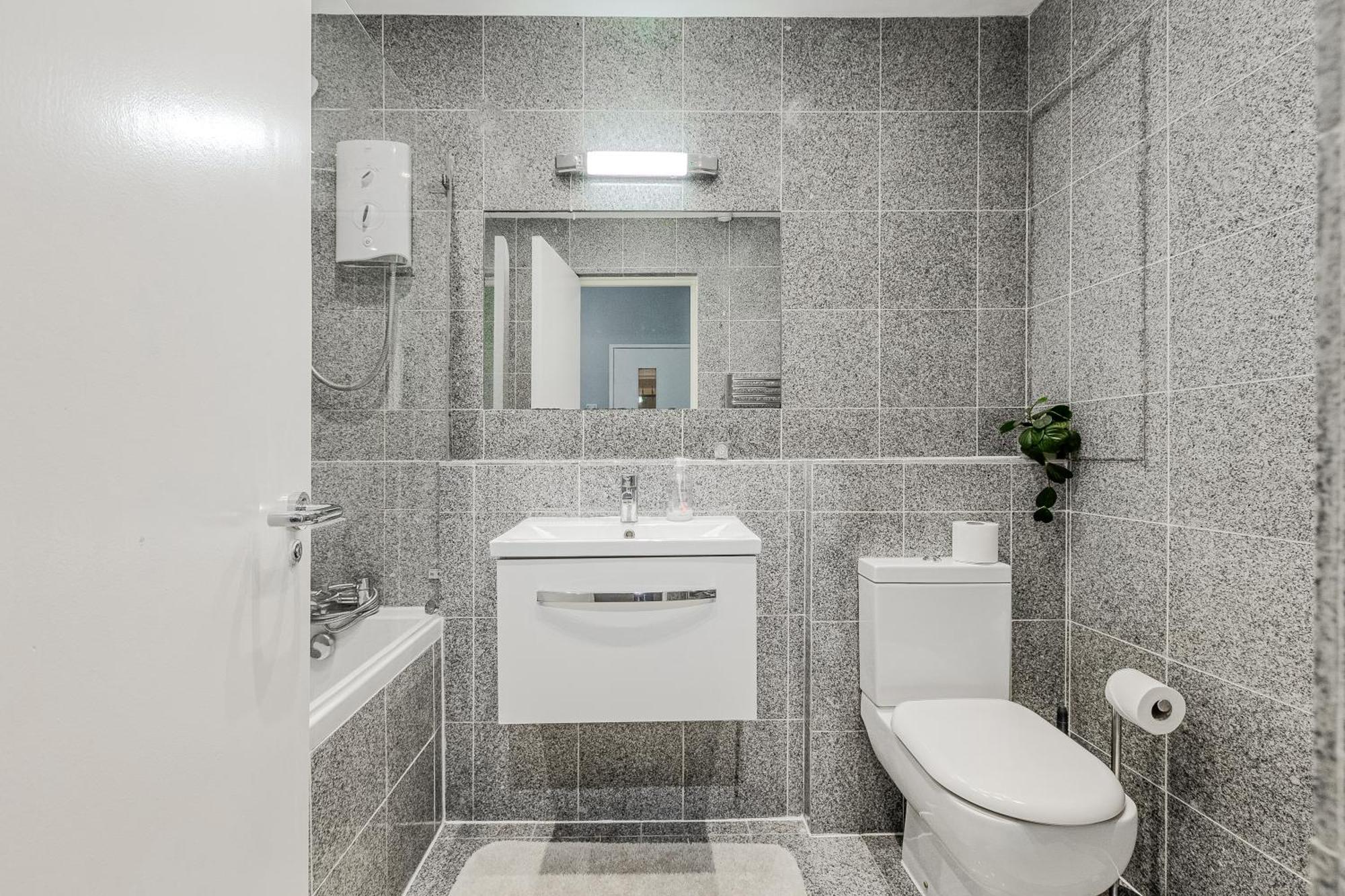 Stunning Central 2Br Flat Btw Soho & Covent Garden Londres Extérieur photo