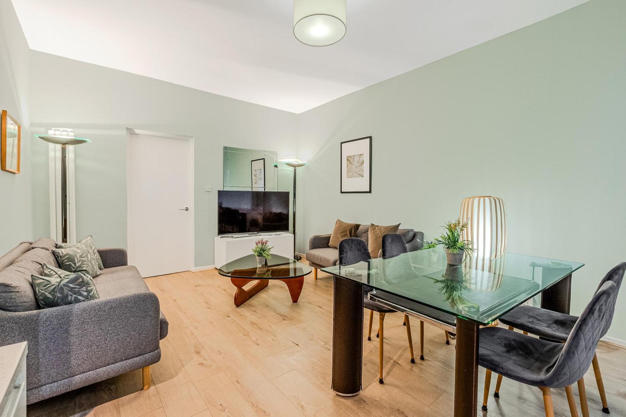 Stunning Central 2Br Flat Btw Soho & Covent Garden Londres Extérieur photo