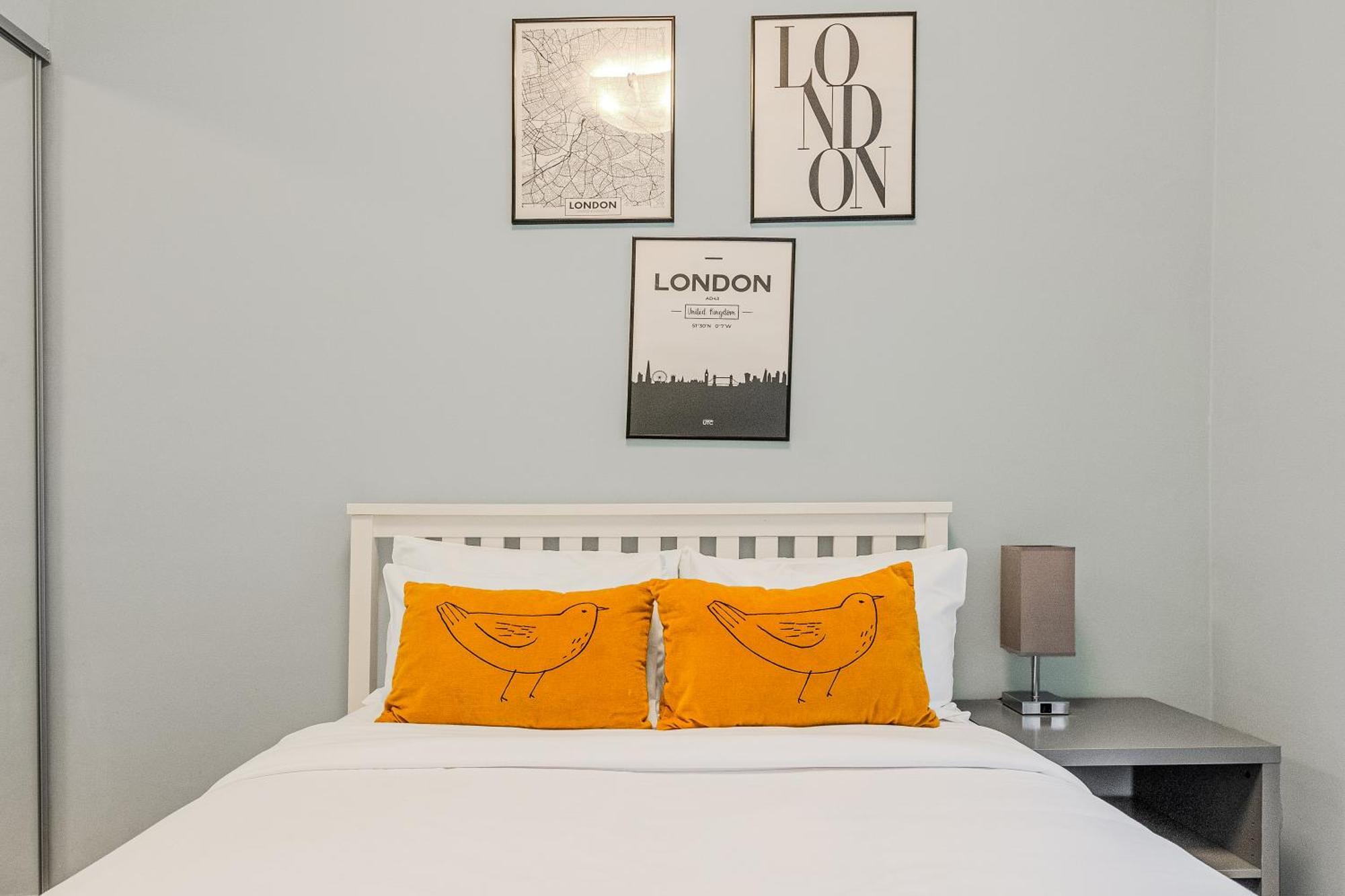 Stunning Central 2Br Flat Btw Soho & Covent Garden Londres Extérieur photo